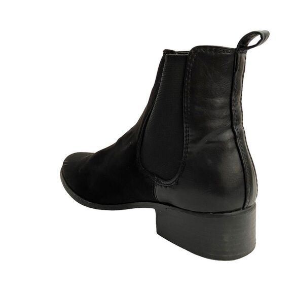 Gap Chelsea Flat Boots in Size 9 Color True Black - Picture 4 of 12